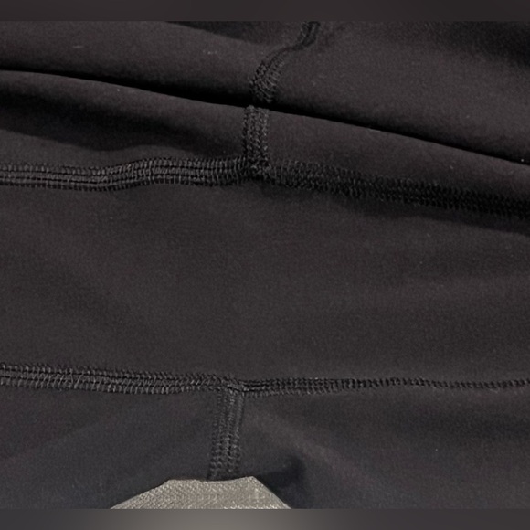 Lululemon 🍋 Align Jogger, black w/pockets, women’s size 14, Great Condition! - Picture 11 of 16